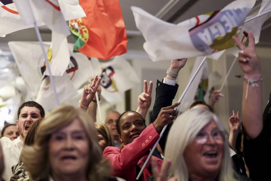 Victoria apertada da direita no poder nas legislativas en Portugal