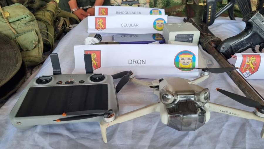Uso de drones explosivos por grupos armados cambia dinámica del conflicto en Colombia