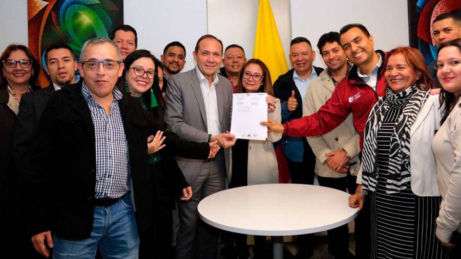MinTrabajo y sindicatos lograron acuerdo que garantiza estabilidad laboral en la entidad