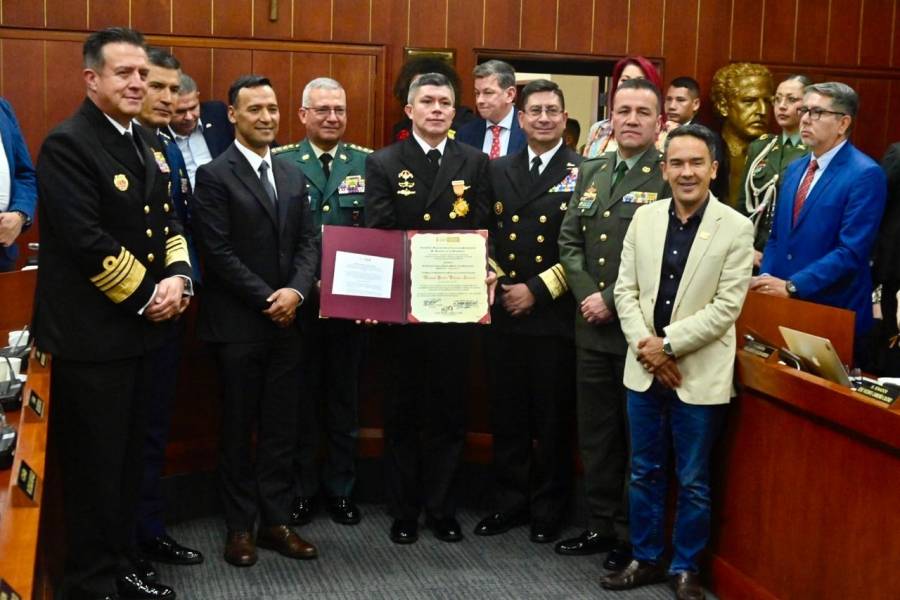 Min-Defensa anuncia ofensiva contra minería ilegal en Comisión Segunda