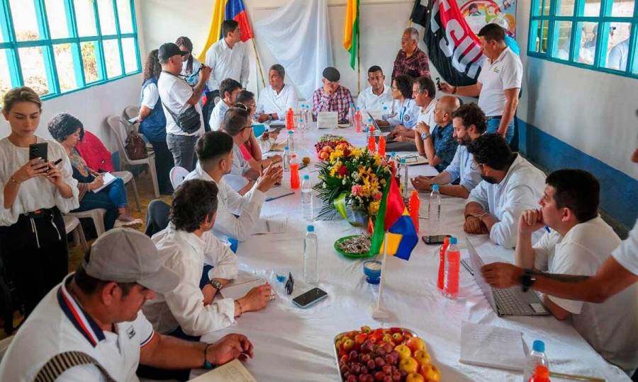 La ley permite zonas de concentración y suspender extradiciones: presidente Petro