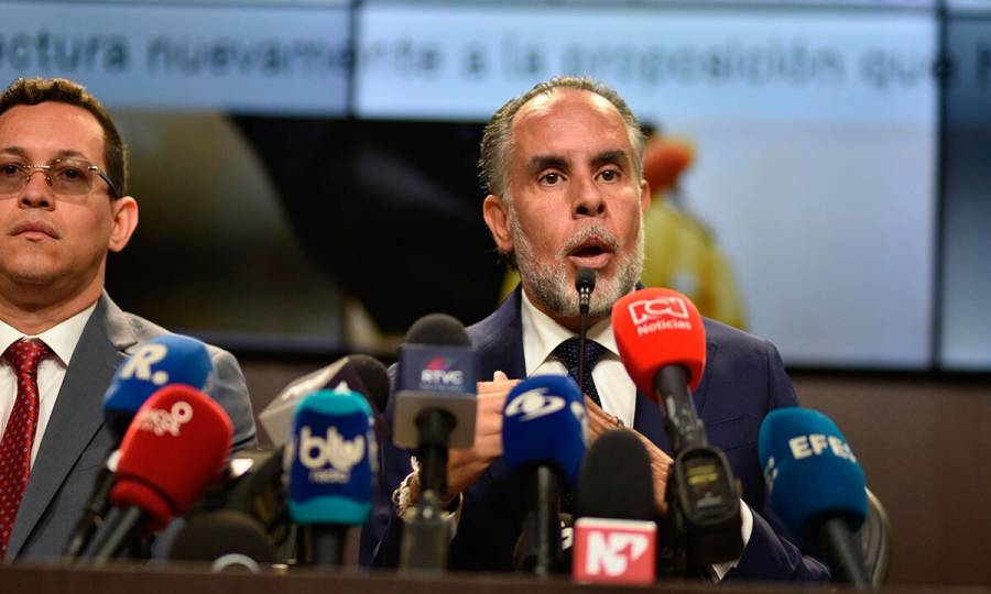 Gobierno anuncia que, si el Congreso no se pronuncia, se convocar&aacute; al pueblo a la Consulta Popular