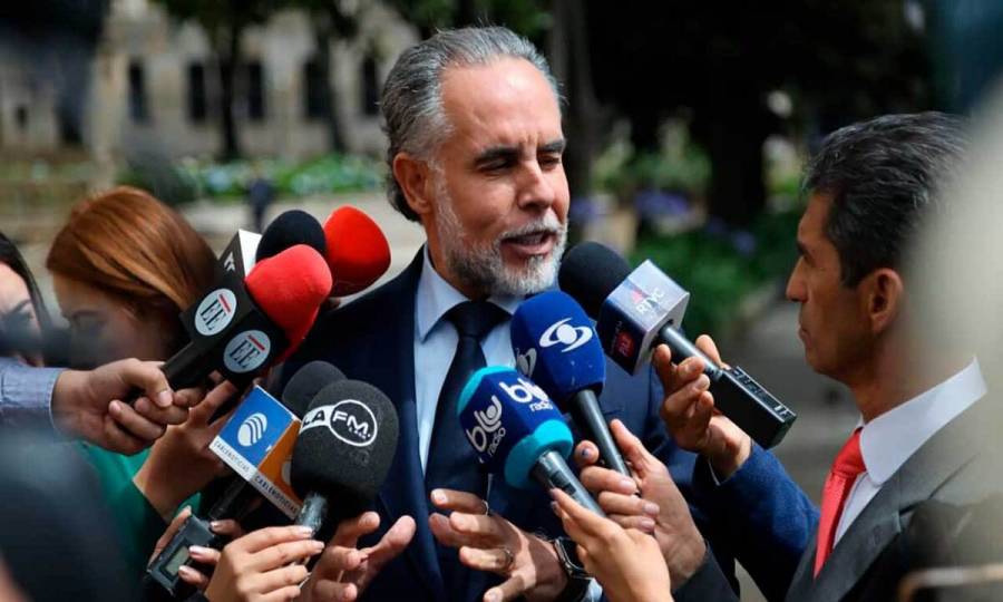 Gobierno ya trabaja en borrador del decreto que convoca a la Consulta Popular: MinInterior