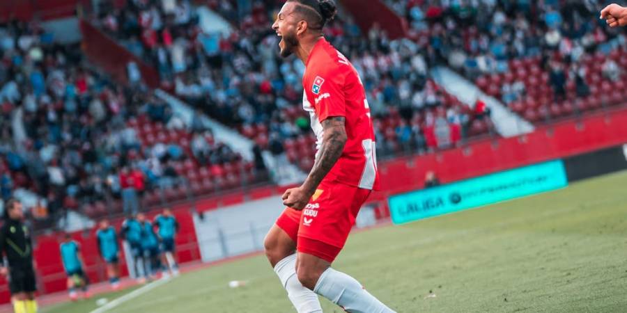 Luis Suárez se une a la Selección Colombia en medio de polémica por su convocatoria
