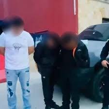 Polic&iacute;a impide asalto a joyer&iacute;as en el centro de Bogot&aacute; y captura a dos sospechosos armados