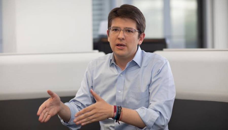 Sufre atentado Miguel Uribe, aspirante a presidente de Colombia 