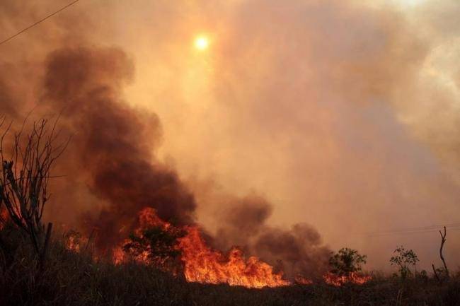 IDEAM emite alerta por incendios y deslizamientos en varios departamentos del país