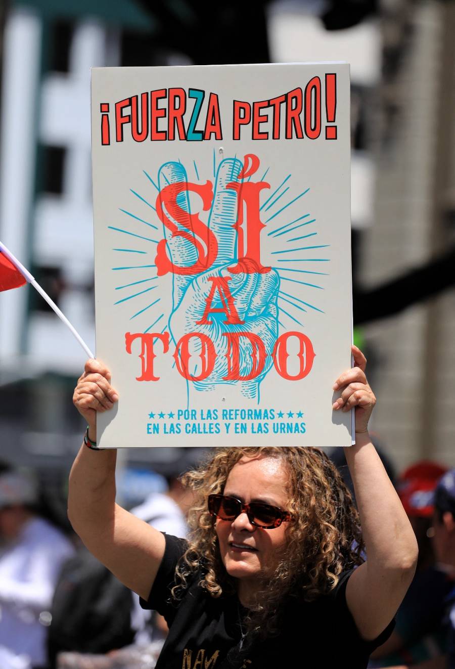 Avanza la reforma laboral de Petro en el Senado en medio de tensiones y acuerdos parciales