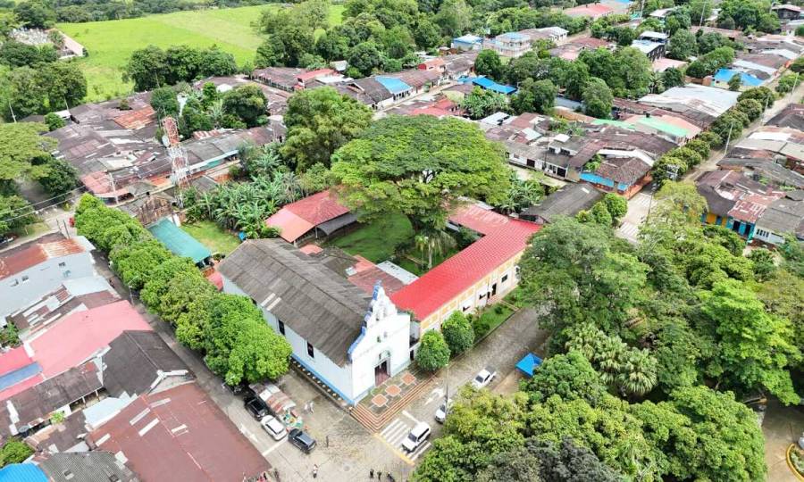 Con 10 antenas satelitales, UNGRD busca restablecer comunicaciones en municipios afectados por sismo