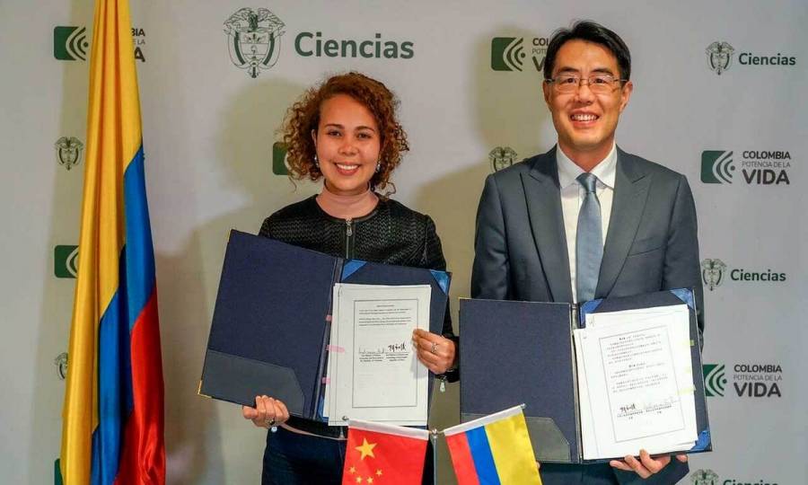 Colombia y China afianzan lazos de cooperación en IA y Ciencias Cuánticas