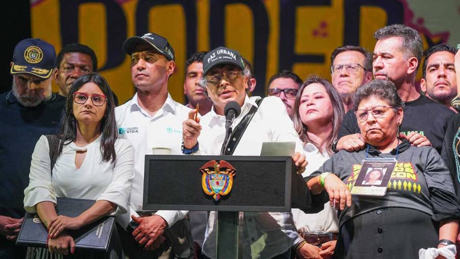 Gobierno no firmará nuevas resoluciones a la gran minería que afecten las reservas naturales en el sur de Antioquia