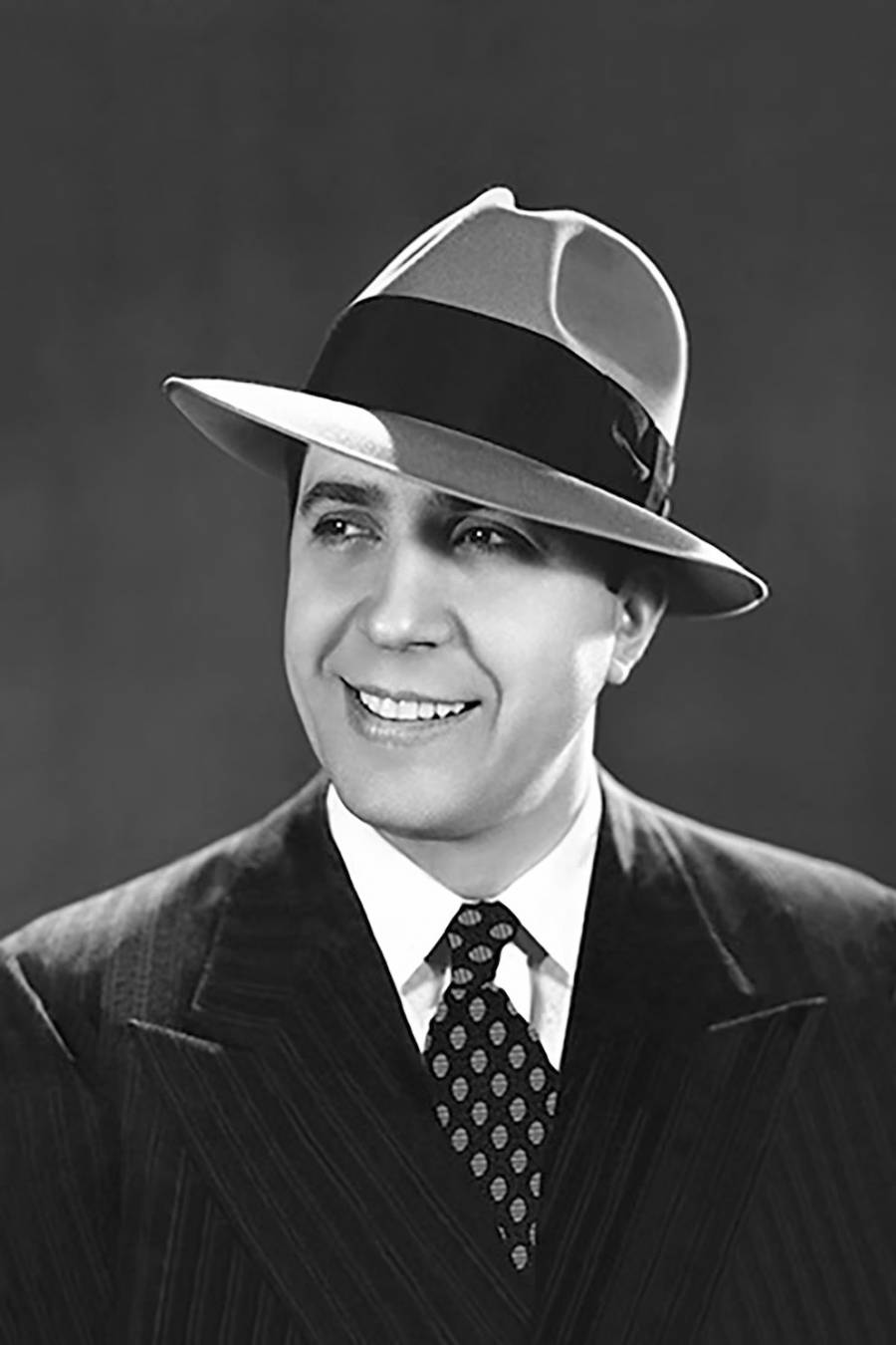 Medellín conmemora 90 años de la muerte de Carlos Gardel y su legado tanguero