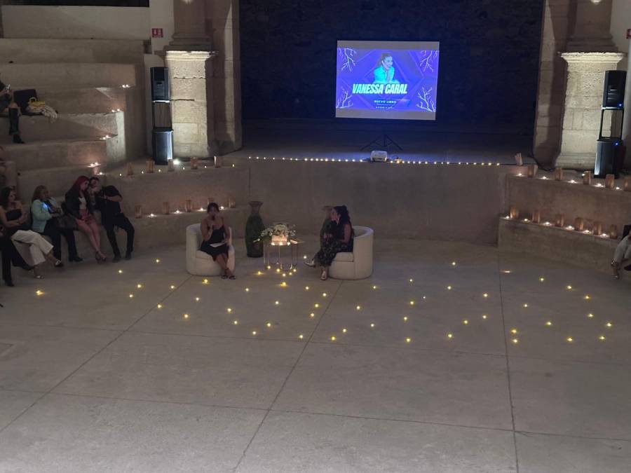 Vanesa Cárdenas presenta su segundo libro en la histórica Plaza de Gallos: un escrito al amor, al destino y a la lucha femenina