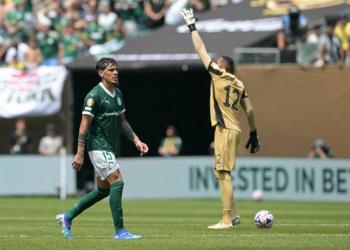 Palmeiras y Botafogo van a prórroga tras empatar 0-0 en octavos del Mundial
