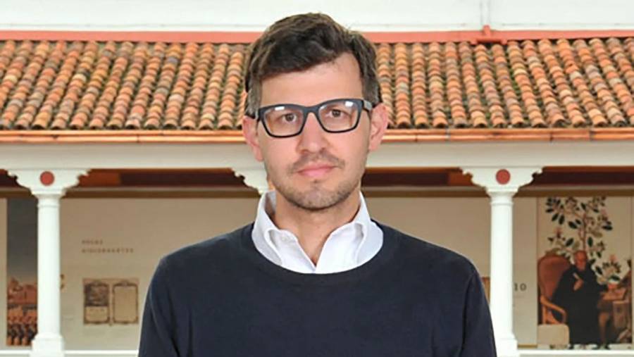 Vicecanciller alerta sobre sectores que buscan “tumbar” al presidente Petro tras audios de Leyva