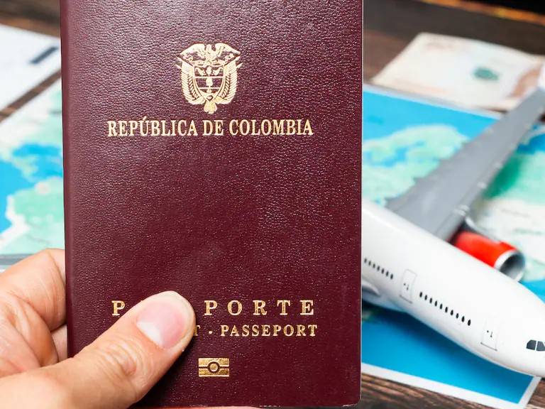 Dónde es más barato sacar el pasaporte en Colombia en 2025: precios por departamento