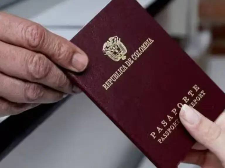 Gobierno colombiano no renovará contrato de pasaportes con Thomas Greg & Sons: Imprenta Nacional asumirá desde septiembre