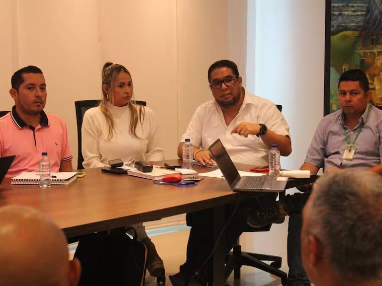 Puerto Colombia mantiene rechazo al cobro de valorización en la Vía al Mar