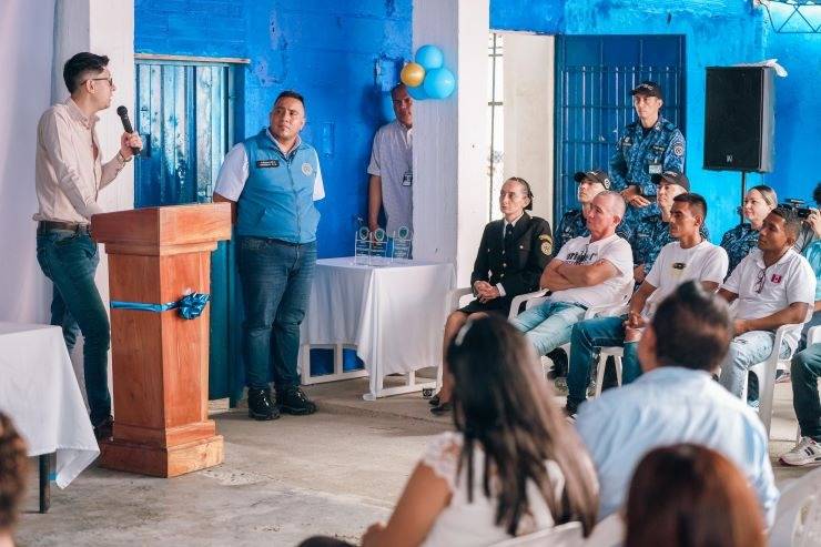 160 personas privadas de la libertad regresan a clases en la cárcel de Villavicencio con nueva aula virtual y modelo educativo Renacer