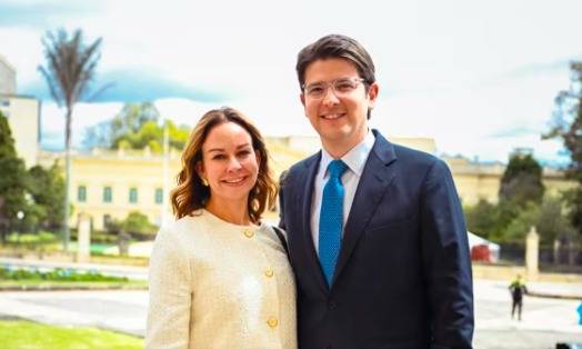 El senador Miguel Uribe Turbay, inicia protocolo de neurorehabilitaci&oacute;n