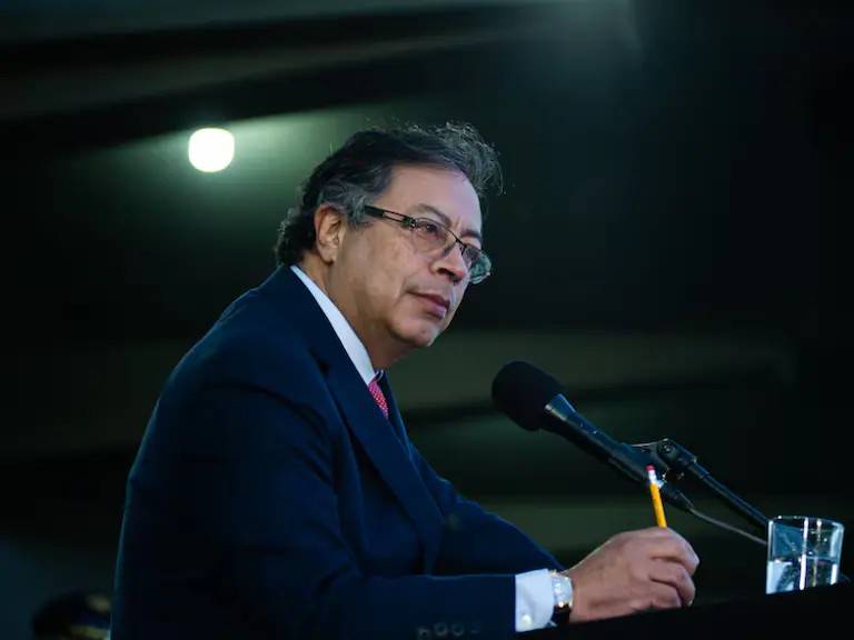 Petro defiende decreto que retira competencias al Consejo de Estado para tutelas en su contra
