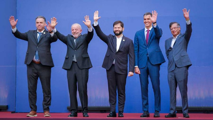 “Tarea com&uacute;n, combatir la desinformaci&oacute;n”: acuerdo de los cinco presidentes en Chile, Democracia Siempre
