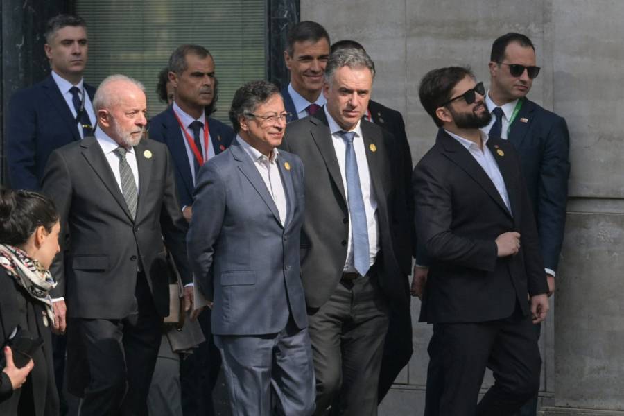 Petro denuncia 