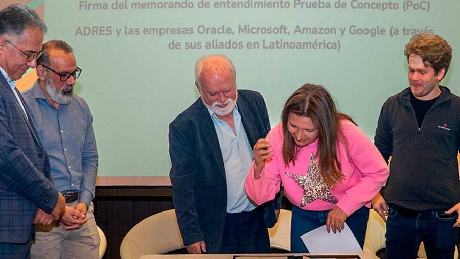 Para desarrollar auditor&iacute;a inteligente de cuentas m&eacute;dicas, Adres firm&oacute; alianza con gigantes de la industria tecnol&oacute;gica