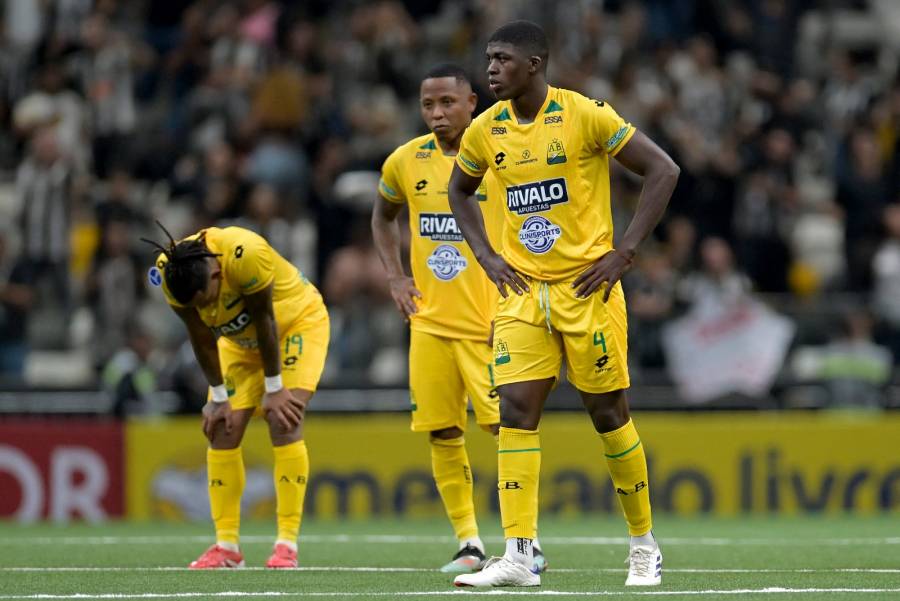 Atl&eacute;tico Bucaramanga roza la haza&ntilde;a en Brasil, pero cae en la tanda de penales y queda eliminado