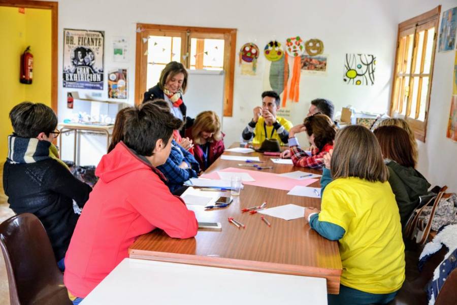 Candidatos juveniles podr&aacute;n difundir propuestas en escuelas antes de elecciones de octubre