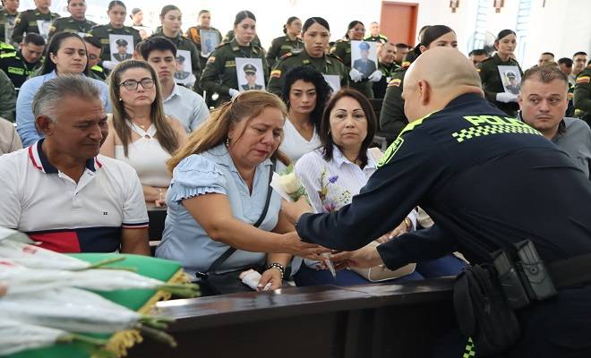 Con honor y gratitud, Norte de Santander rindi&oacute; homenaje a los h&eacute;roes ca&iacute;dos de la Polic&iacute;a Nacional