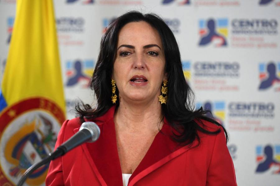 Mar&iacute;a Fernanda Cabal lanza nuevas cr&iacute;ticas al presidente Petro tras declaraciones de Diosdado Cabello sobre Uribe