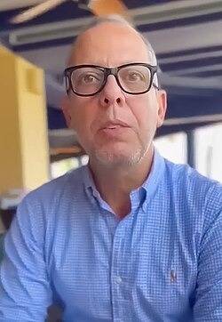 Alfredo Saade y presidente Petro reaccionan a la marcha en apoyo a &Aacute;lvaro Uribe