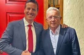 Senador de EEUU insta a Colombia a 